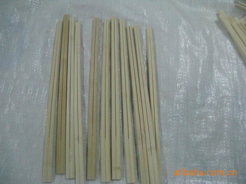 木制工艺品的安装与维护